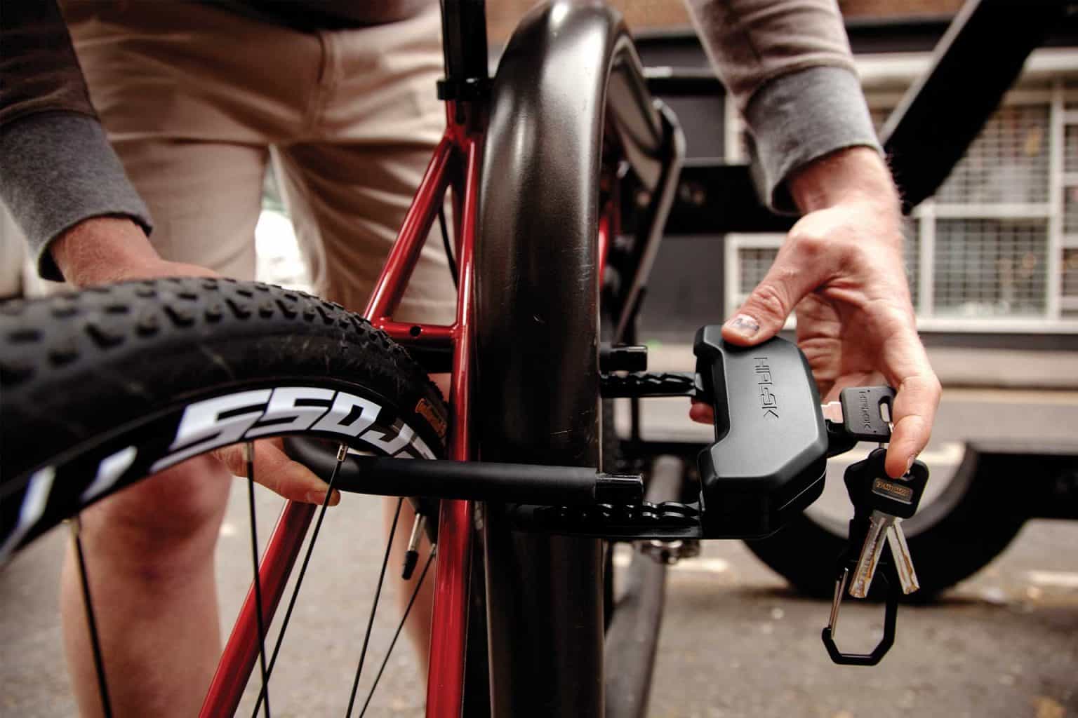 Antivol Vélo En U Sportneer Avec Câble Acier 5 Pieds - Renforcé, Résistant Aux Coupe-boulons - Noir