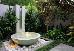 fontaine de jardin moderne