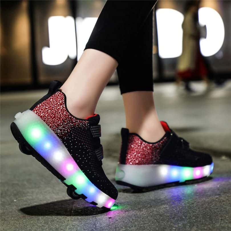 LED Enfant Chaussure A Roulettes Lumineuse À Roulettes Garçons Filles Avec Roues Automatiqu
